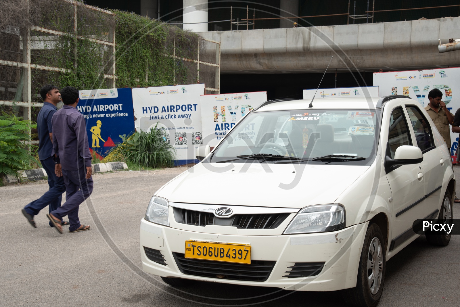 Meru Cabs at Rajiv Gandhi International Airport (HYD), Hyderabad