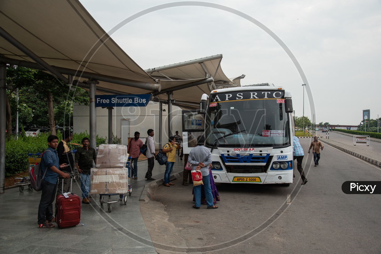 APSRTC  Super Luxury Bus service from RGIA, Hyderabad Airport to Amalapuram, Andhra Pradesh