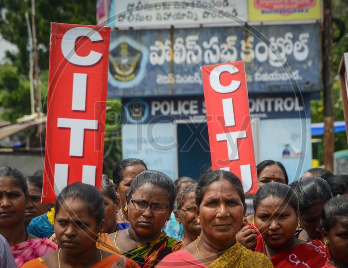 Vijayawada Municipal workers protest