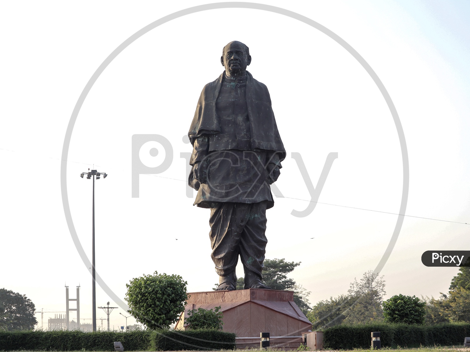 Sardar Patel statue with mahatma mandir