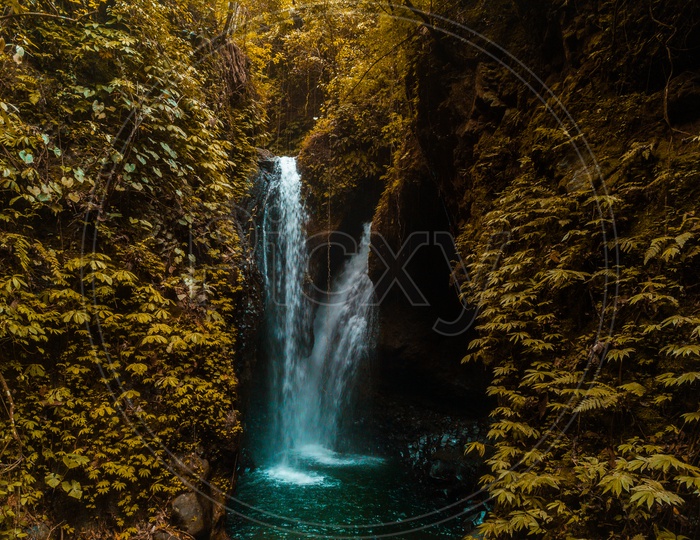 Gitgit Twin Waterfall