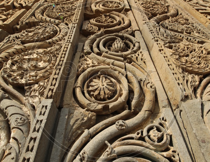 Architecture Design Pattern of Qutb Minar