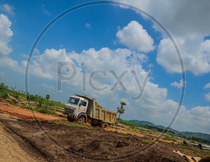 Amaravathi construction, Lorry