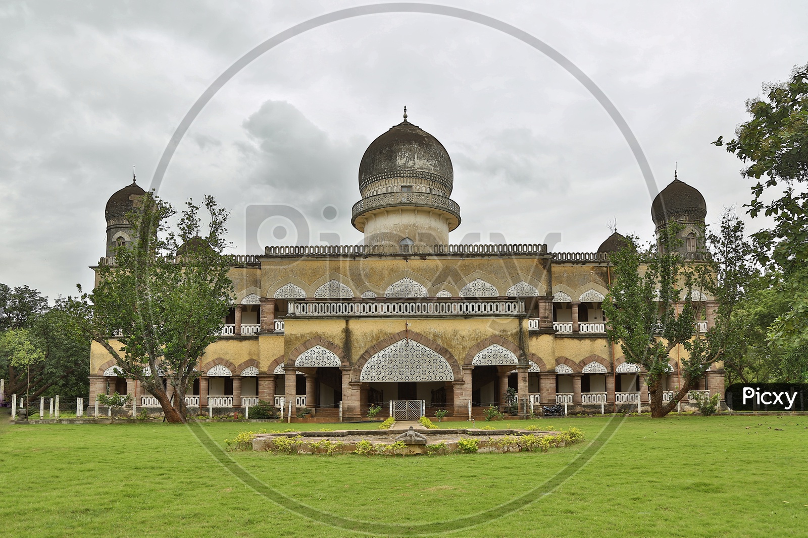 The guest of Bobbili.