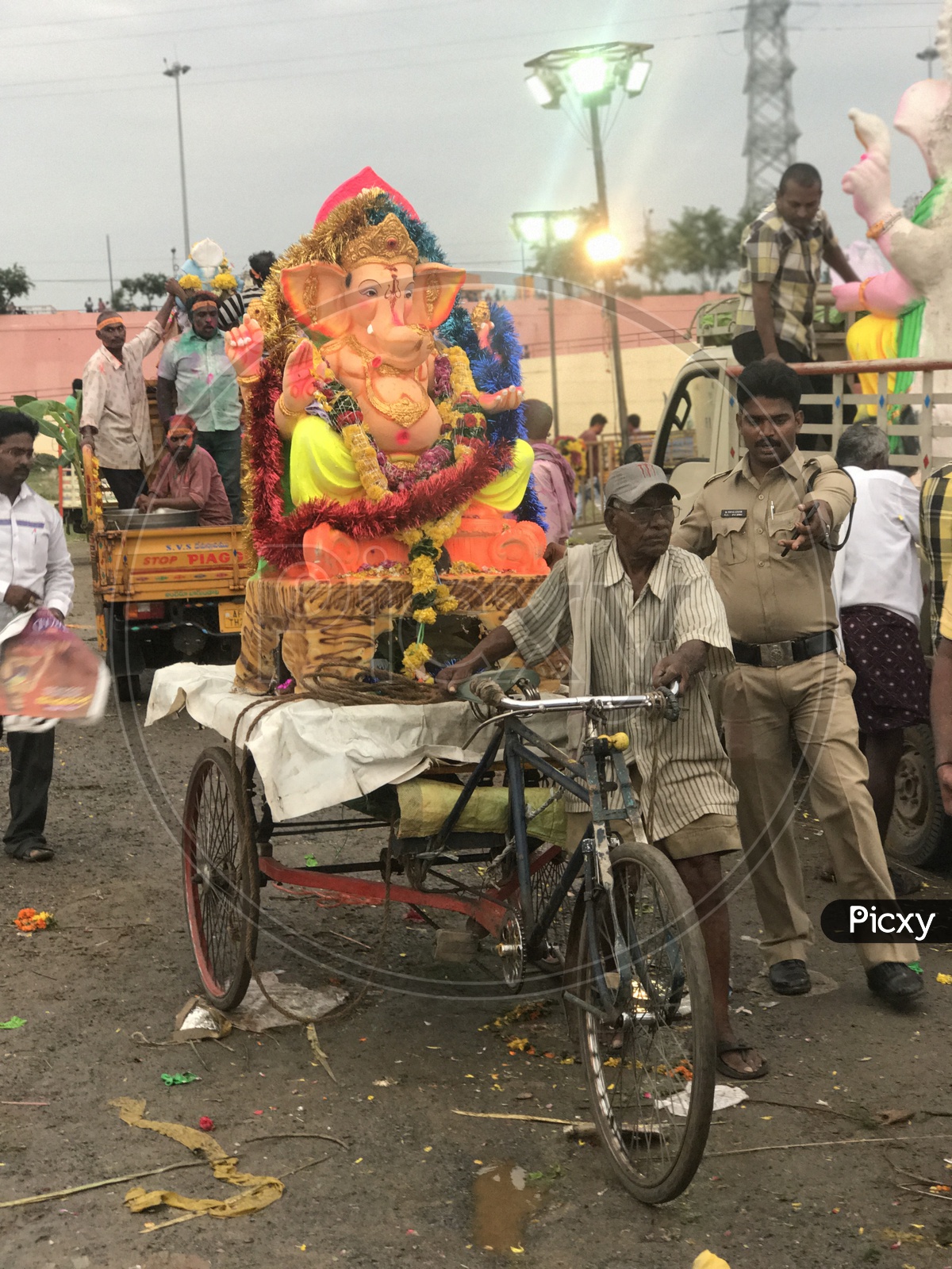 Ganesh Statues on Rickshaw