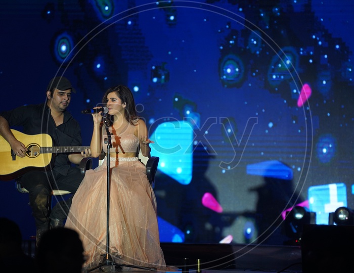 Shirley Setia Live Performance in Social Media Summit & Awards Amaravati 2018