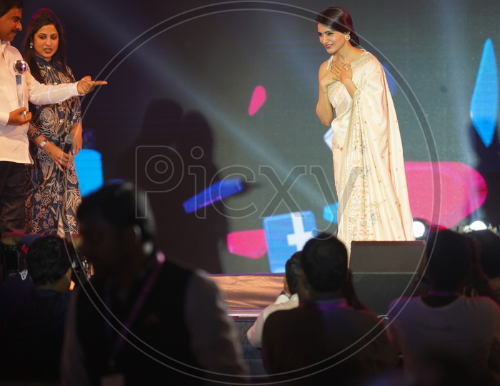 AP Minister Devineni Umamaheswara Rao and Samantha Akkineni in Social Media Summit & Awards Amaravati 2018
