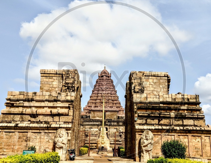 Gangaikonda Cholapuram Temple Entrance