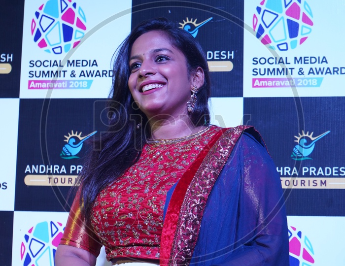 YouTuber Mahathalli aka Jahnavi Dasetty in Social Media Summit & Awards Amaravati 2018