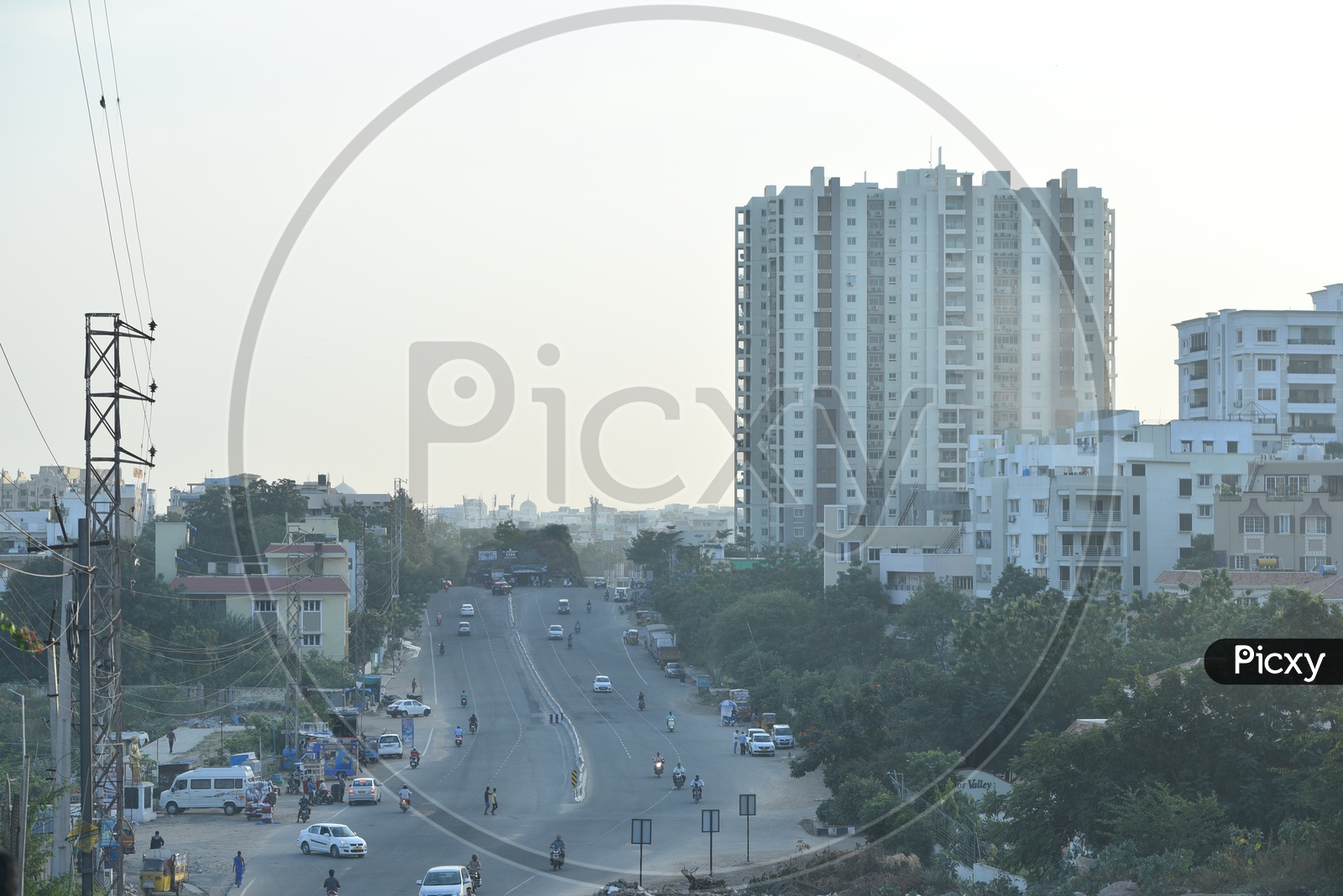 image-of-jubilee-hills-to-shaikpet-road-ju699857-picxy