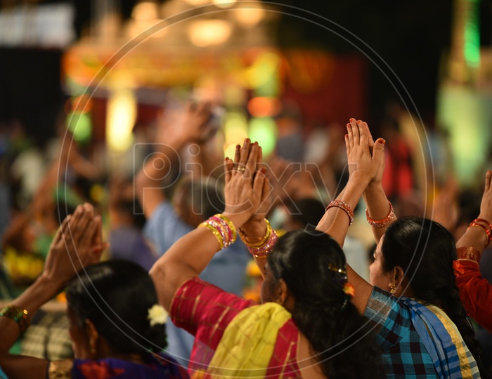Hindu Women Praying