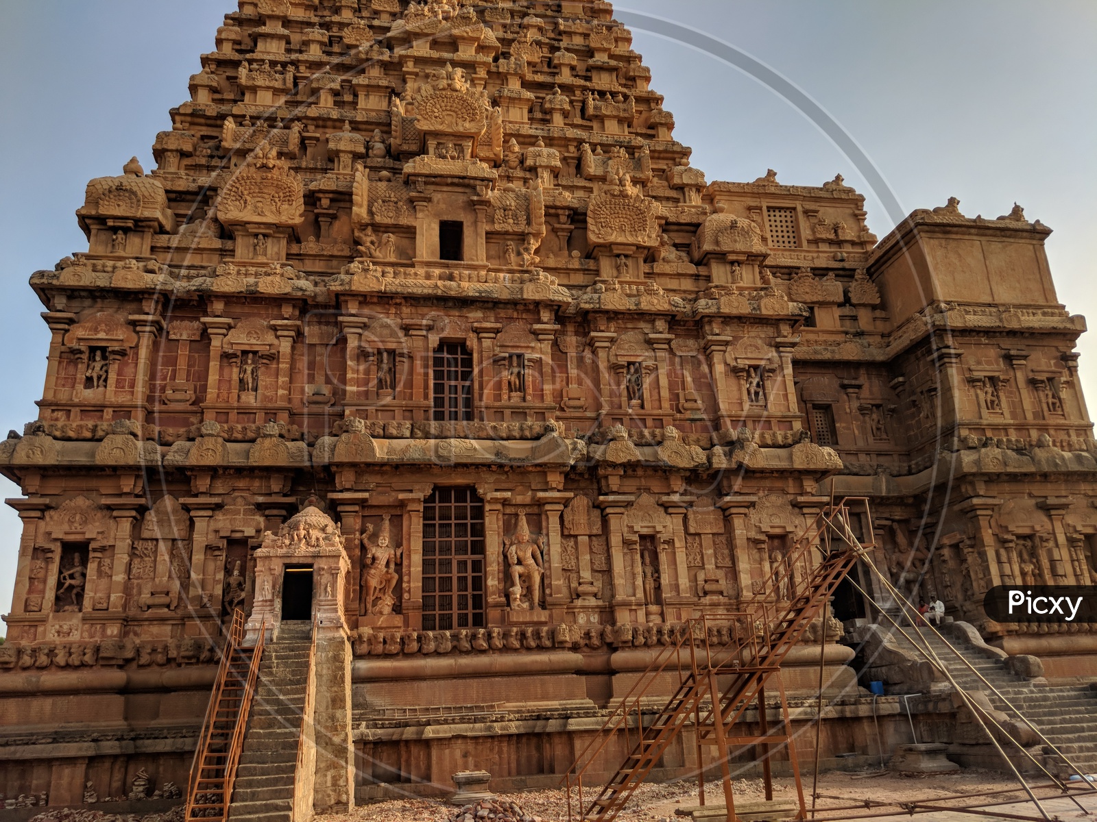 Brihadeeswarar Temple (UNESCO)