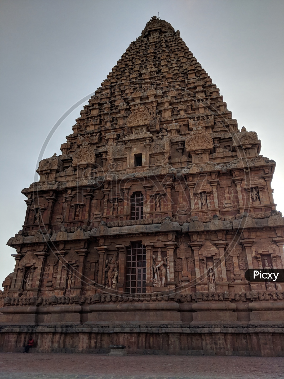 Image Of Brihadeeswarar Temple (UNESCO)-VP135257-Picxy