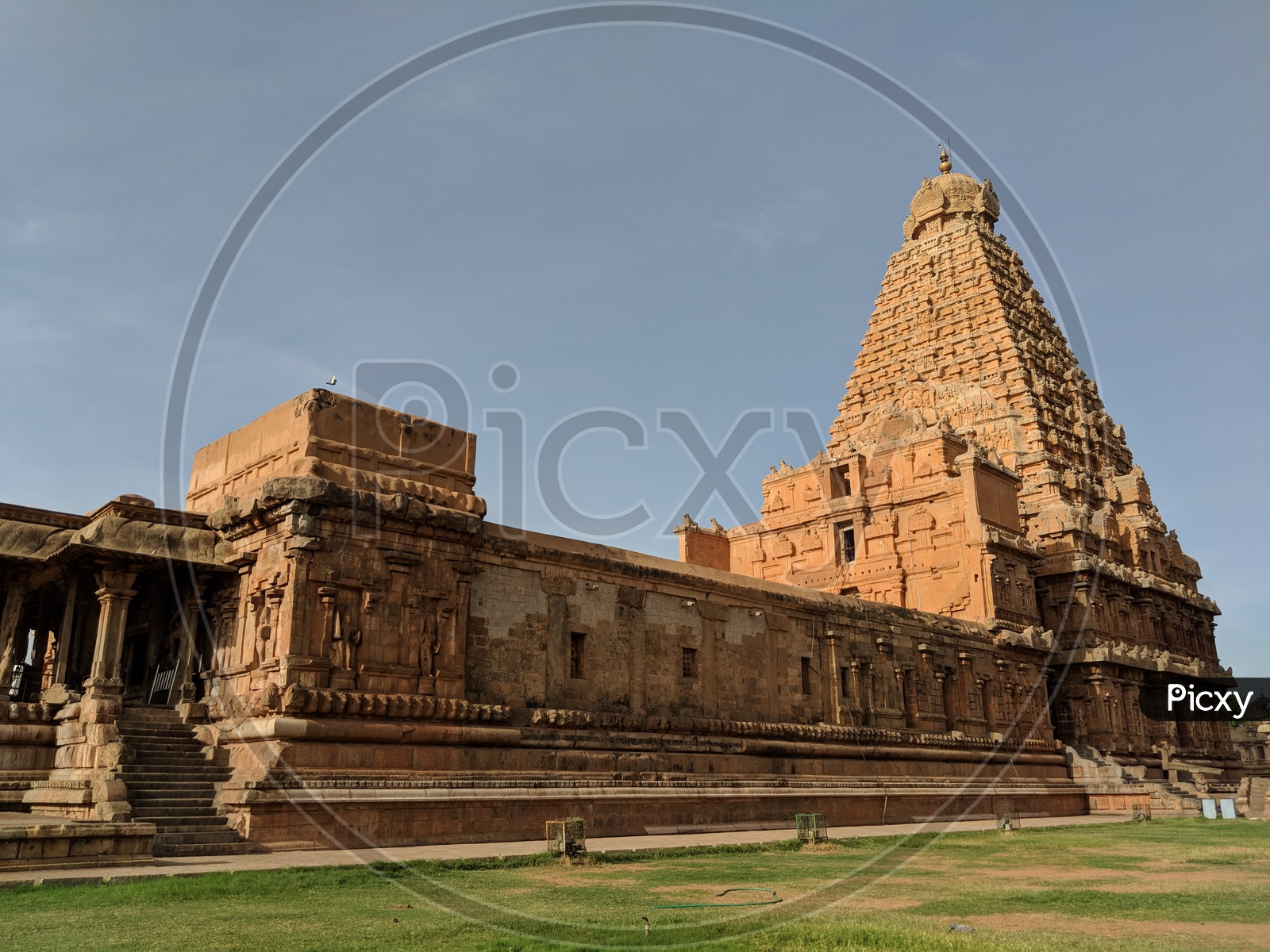Brihadeeswarar Temple ( UNESCO)