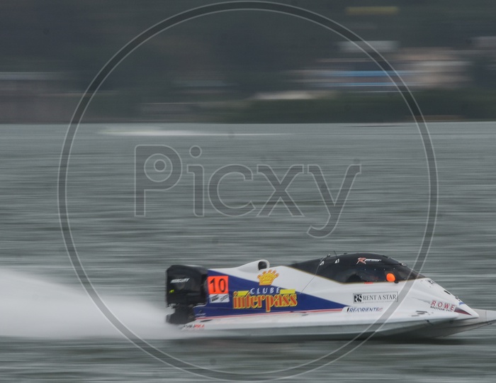 F1H2O Power Boat Racing 2018