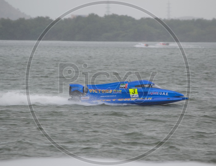 F1H2O Power Boat Racing 2018