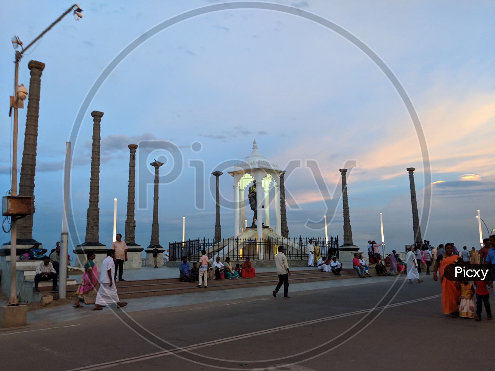 Pondicherry alias Puducherry - Gandhi Statue