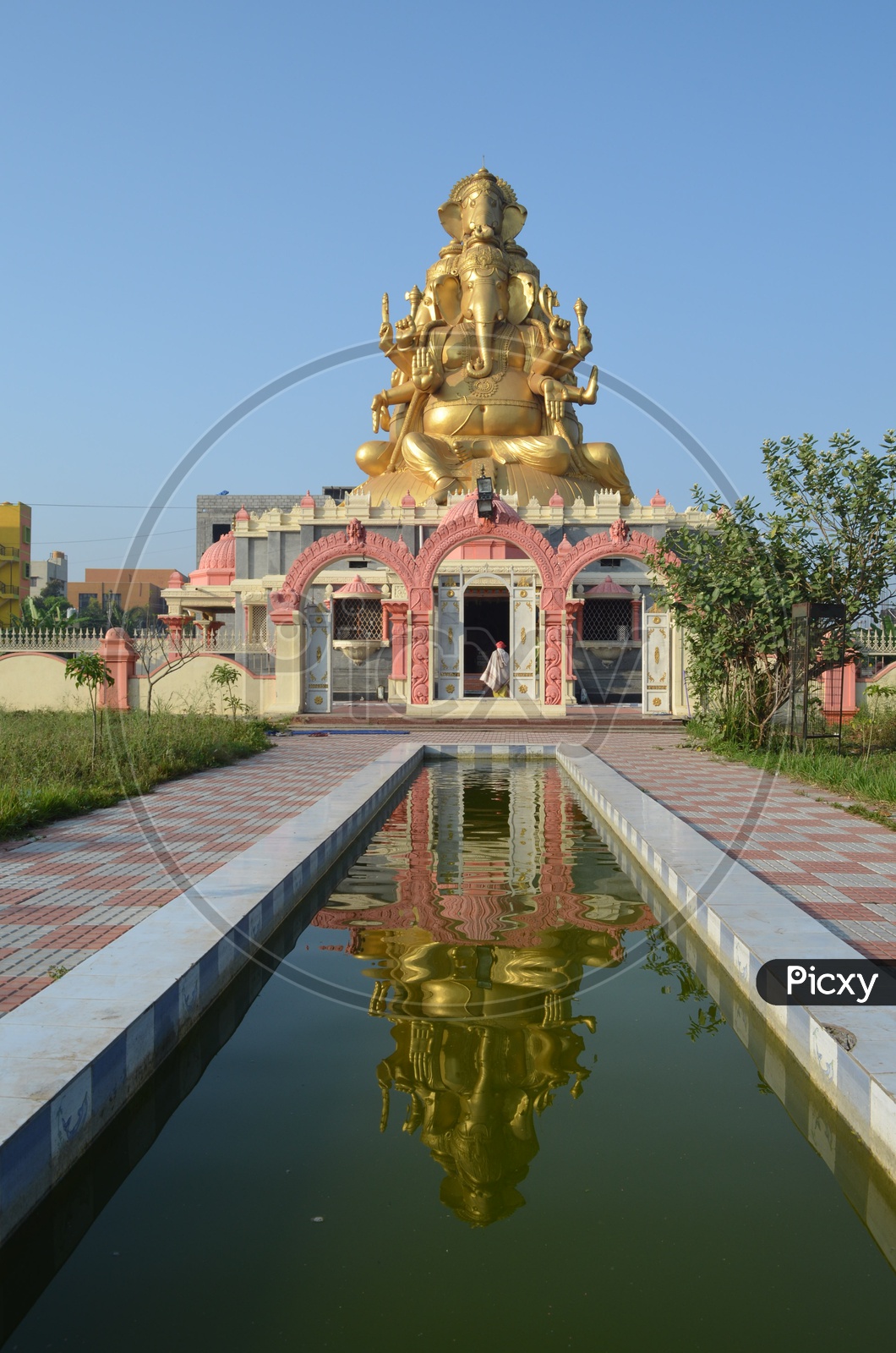Panchamukhi Ganesha Temple reflection
