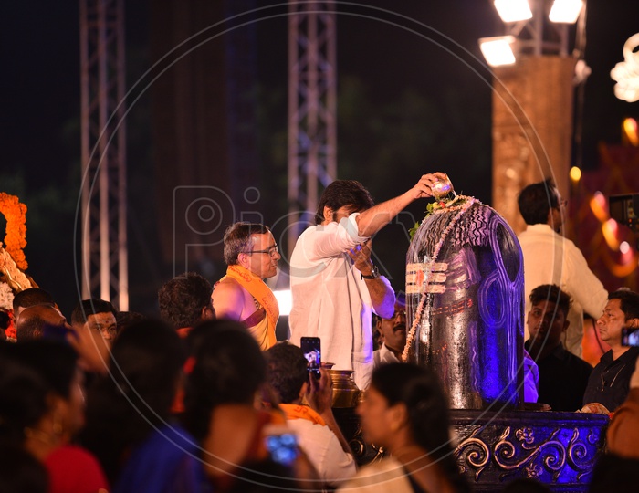 Actor Pawan Kalyan Worshiping Lord Shiva at Koti Deepotsavam