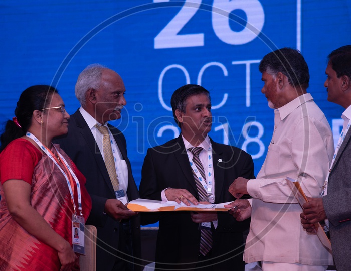 Nara Chandrababu Naidu Honorable Cheif Minister Andhra Pradesh State with Deligates At Vizag FINTECH  Festival 2018