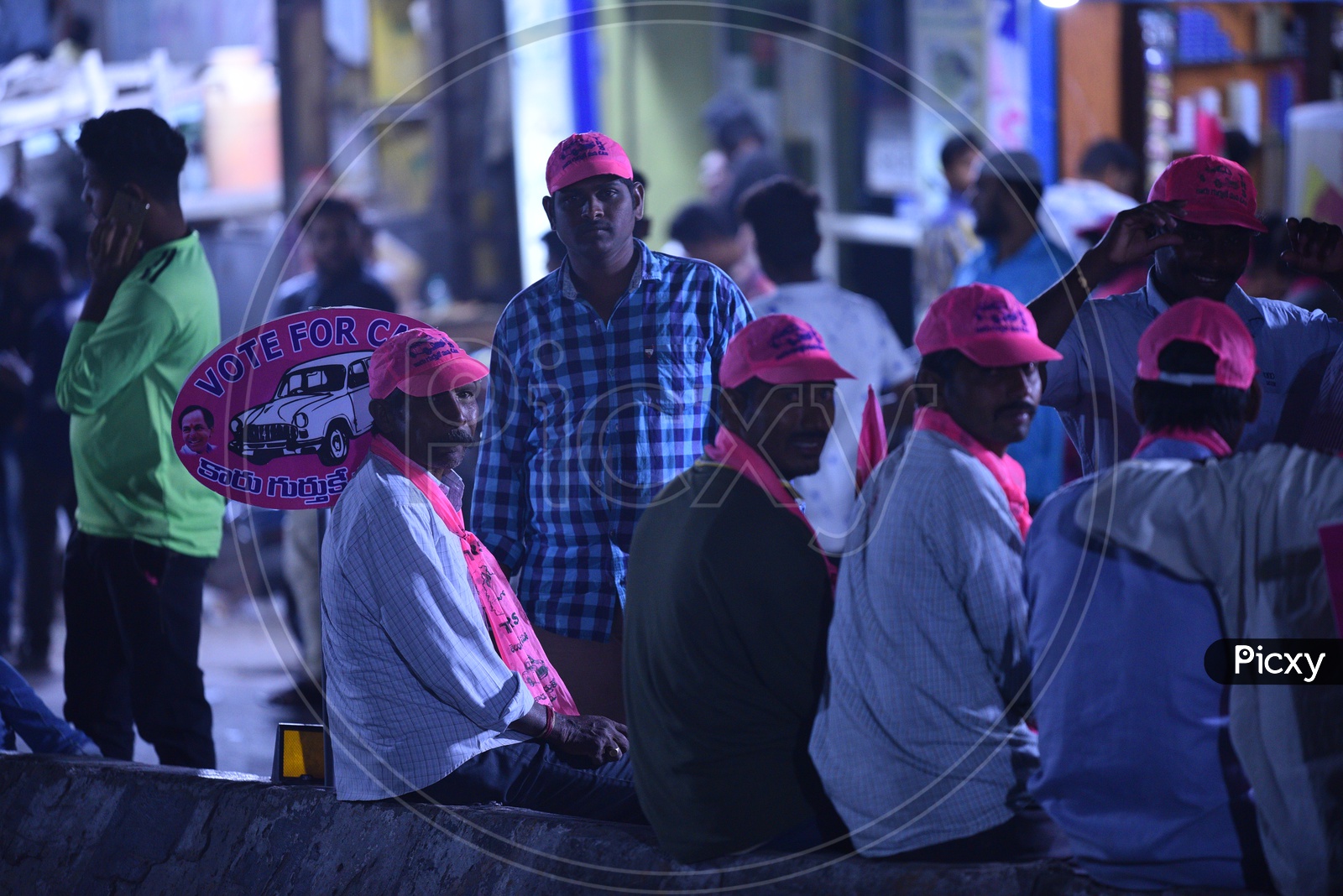 TRS Party Supporters In Election Campaign 2018