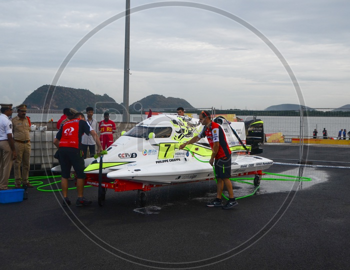 F1H2O power boat racing 2018