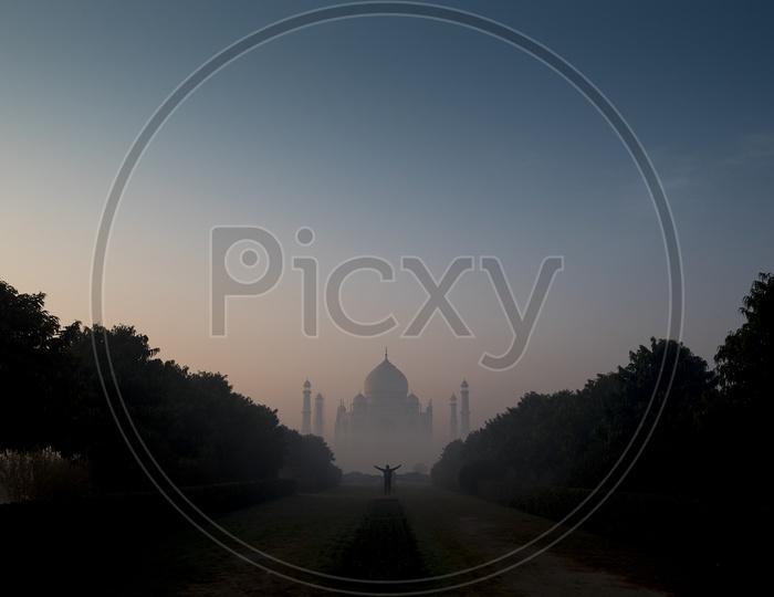 Taj Mahal/ 7 Wonders Of the World/Taj Mahal On a Foggy Morning  / Heritage Of India/ Ancient Monuments India
