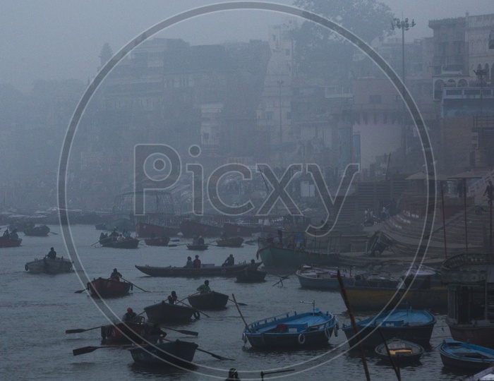 Sailing Boats in Varanasi / Varanasi Boat Transport / Boats on River Ganga Varanasi