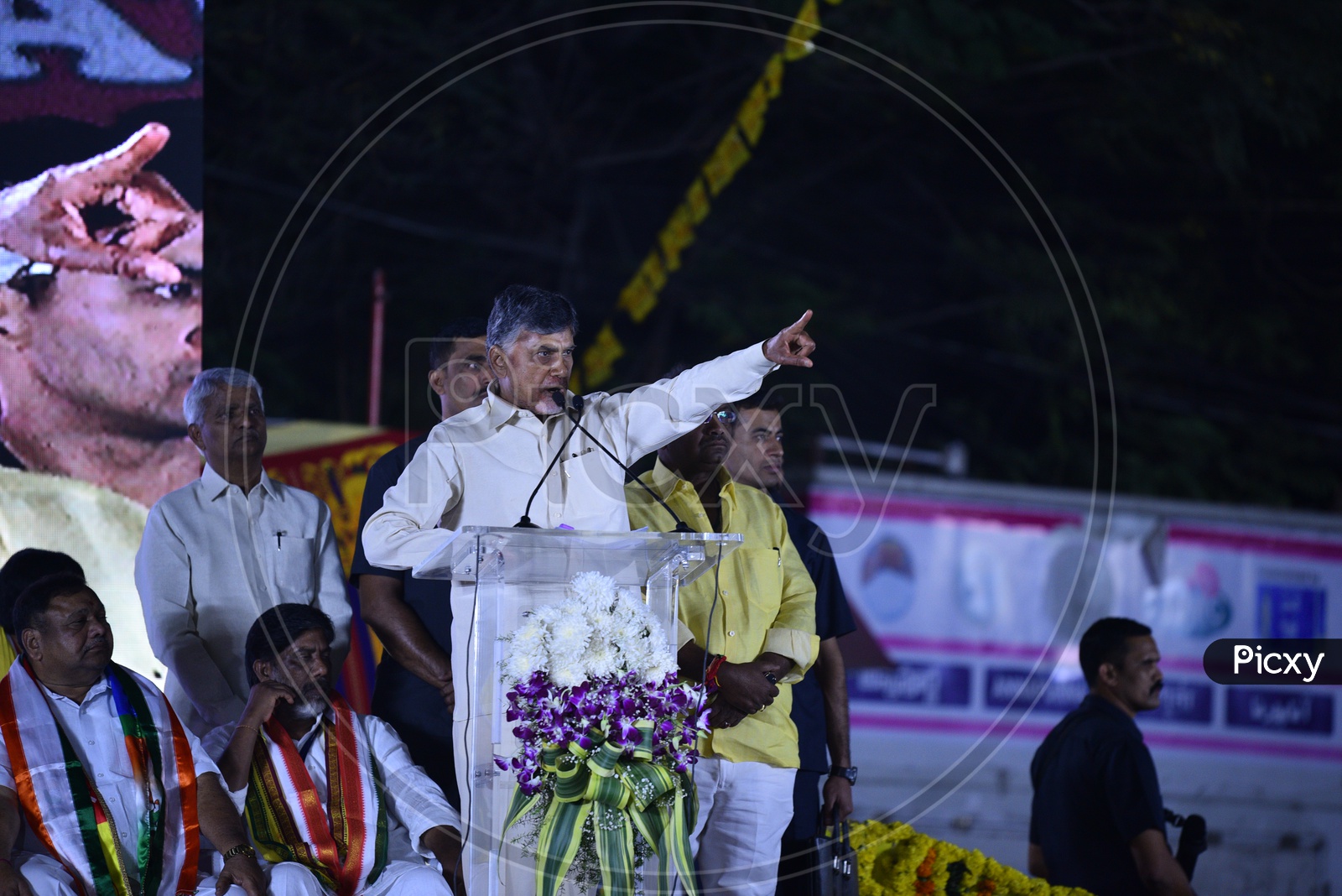 Chief Minister Chandrababu Naidu TDP Party meeting in Ameerpet for Telangana Election Campaign 2018