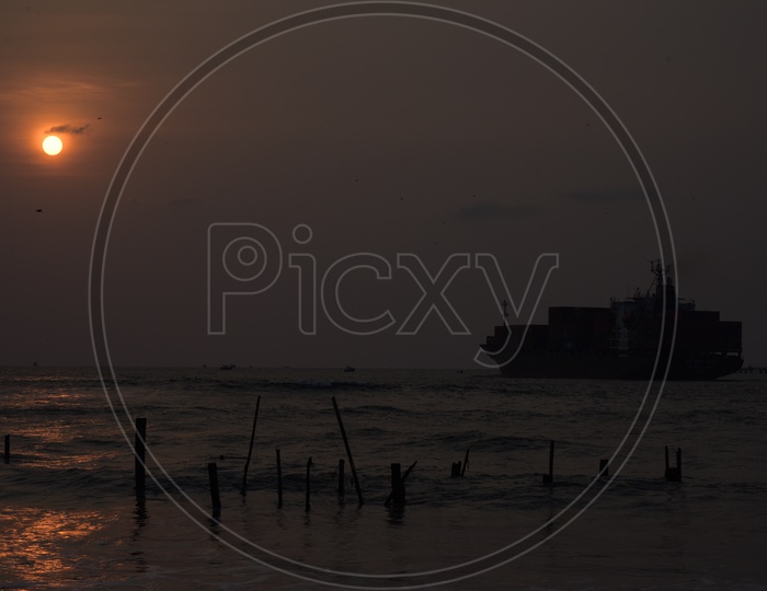 Sun Set at Kochi Beach