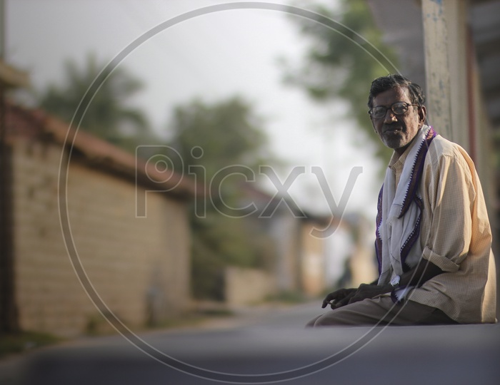 An Old Man at Pochampally
