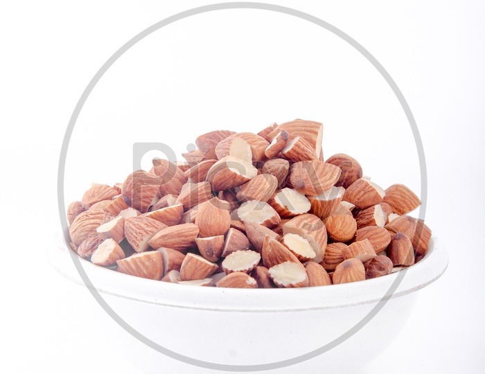 Sliced Almonds in Bowl Isolated in White Background