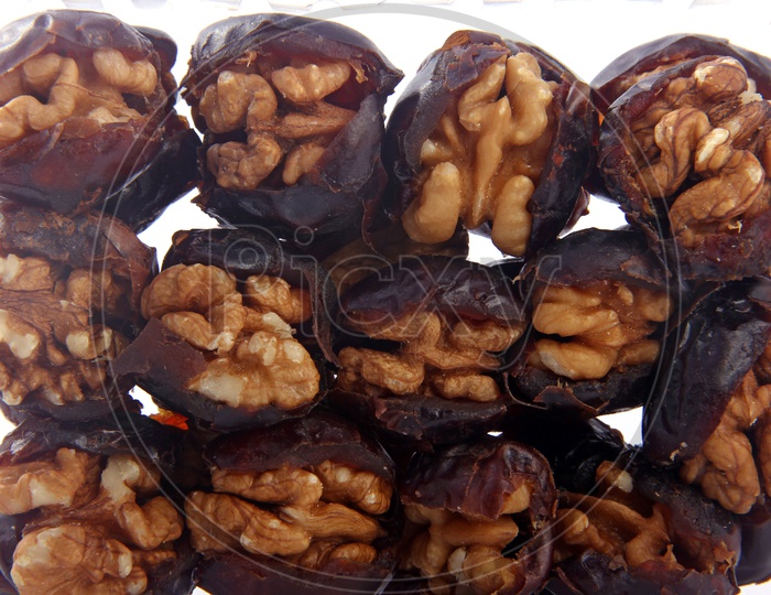 Walnut-Stuffed Dates Situated Arbitrarily