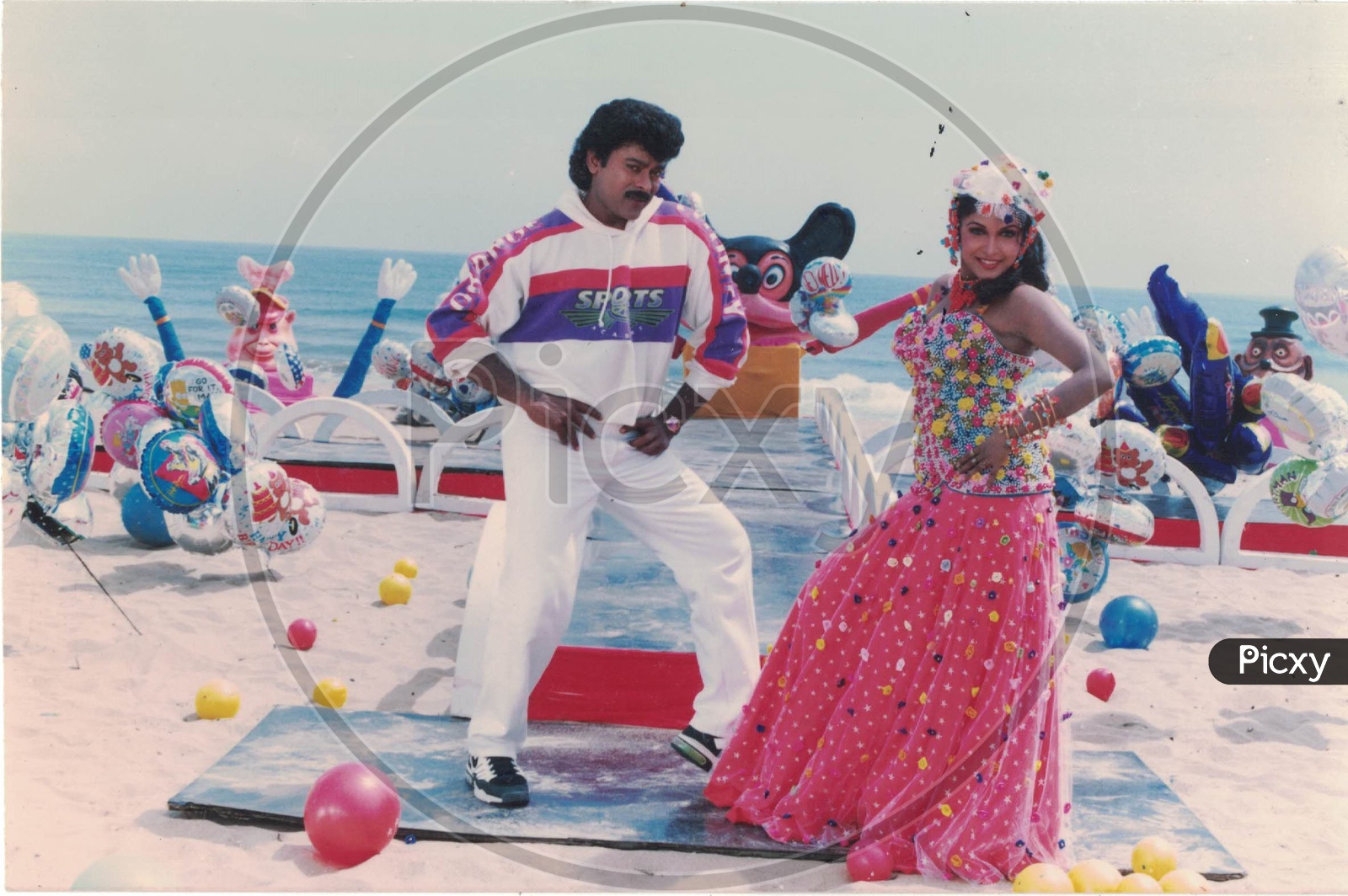 Chiranjeevi and Ramya Krishna dance in Alluda Majaka Movie