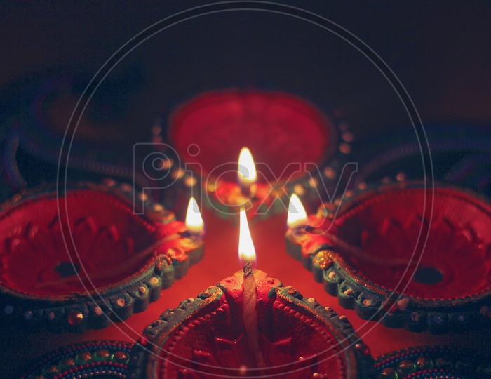Indian FIndian Festival Diwali, Diwali Lamps, Deepavali Diyas