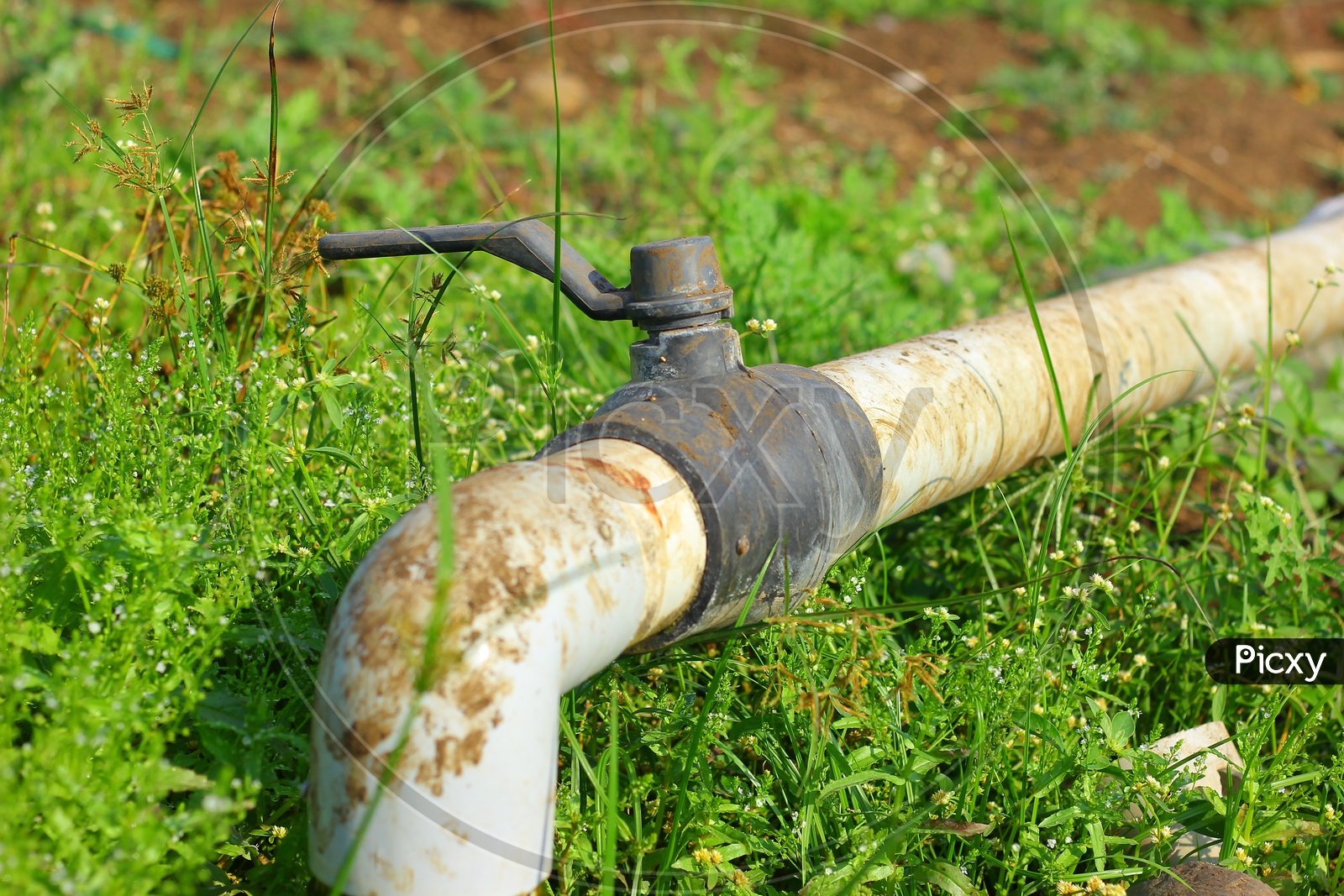 How To Put Pvc Pipe In Ground