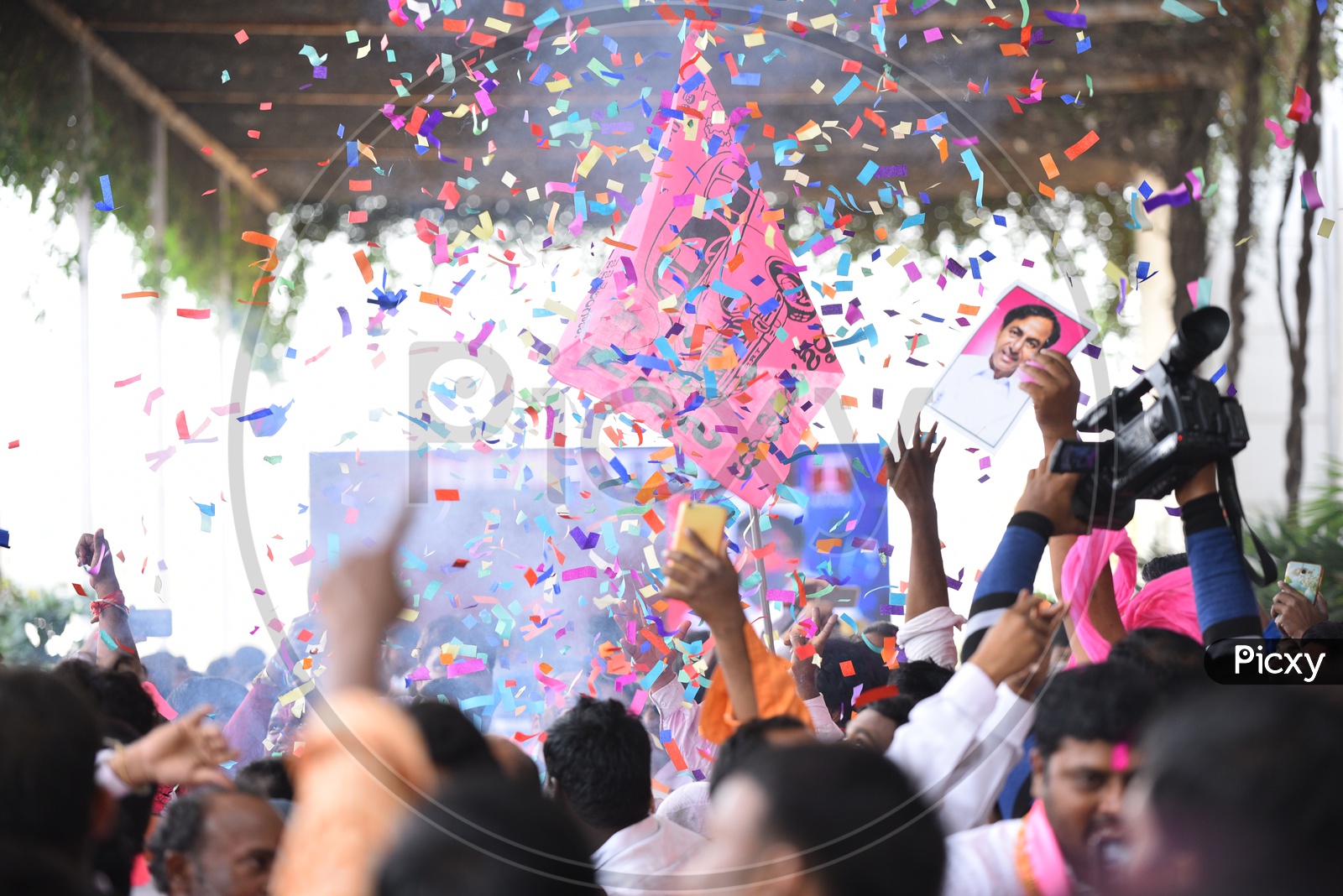 TRS Party Supporters Celebrating in TRS Bhavan After Winning In Telangana General Elections 2018