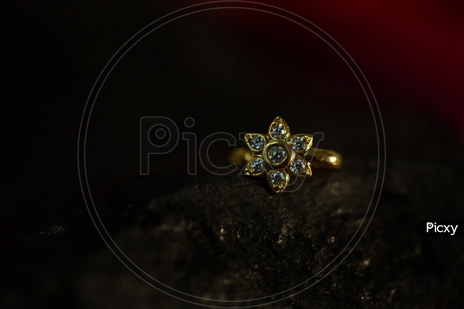 Indian  Made Ring With Diamond Stones in it Lotus Shaped / traditional Gold Ring Jewellery