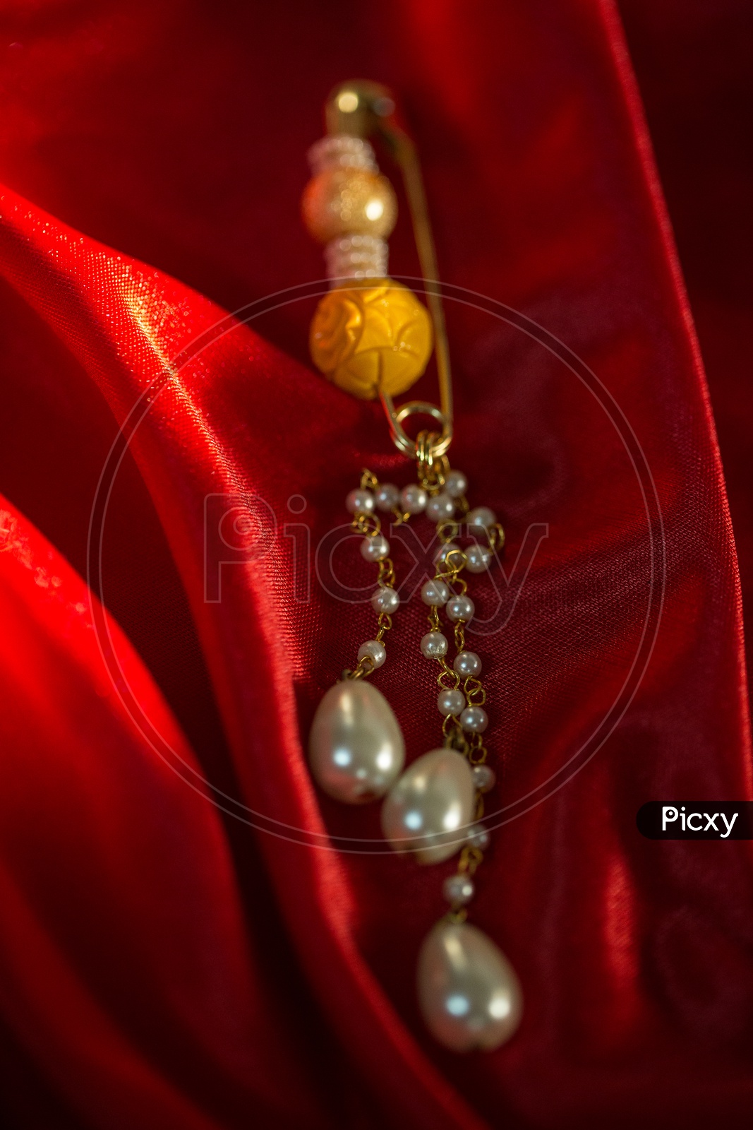 Image of Indian Made Bridal Safety Pin With Pearls Designed on it ...