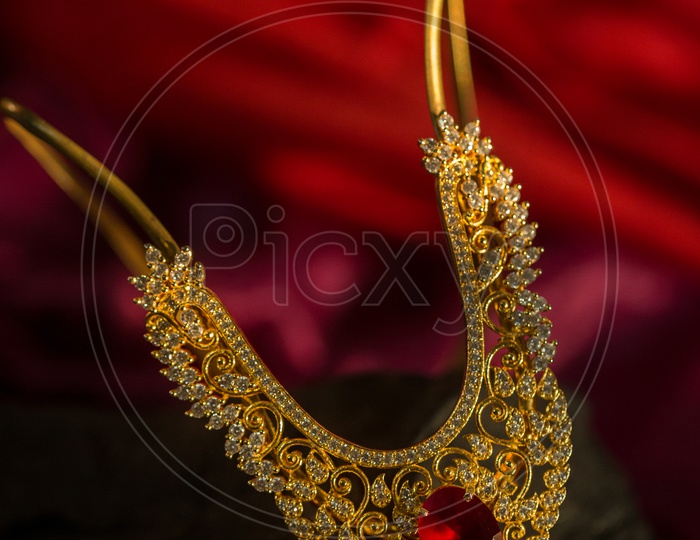 Indian Made Gold Jewellery  Vanki  Closeup Shot/Armlet