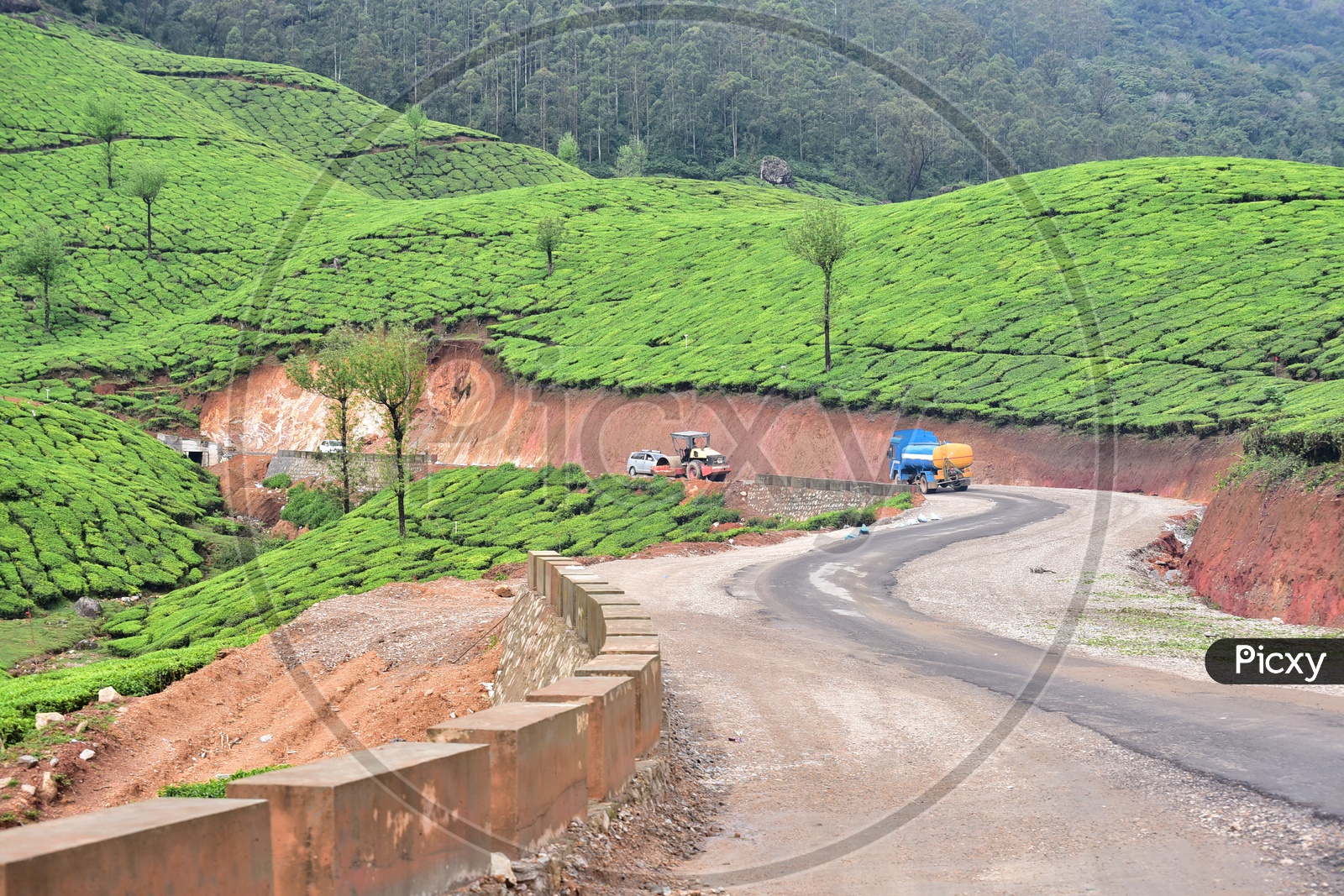 A beautiful View of Ghat Roads and Tea Plantation in Munnar