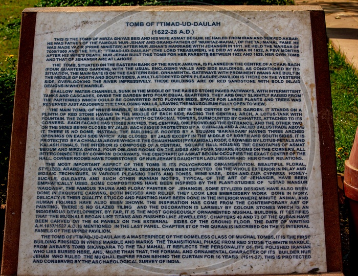 Note about The Tomb of Itimad-Ud-Daulah