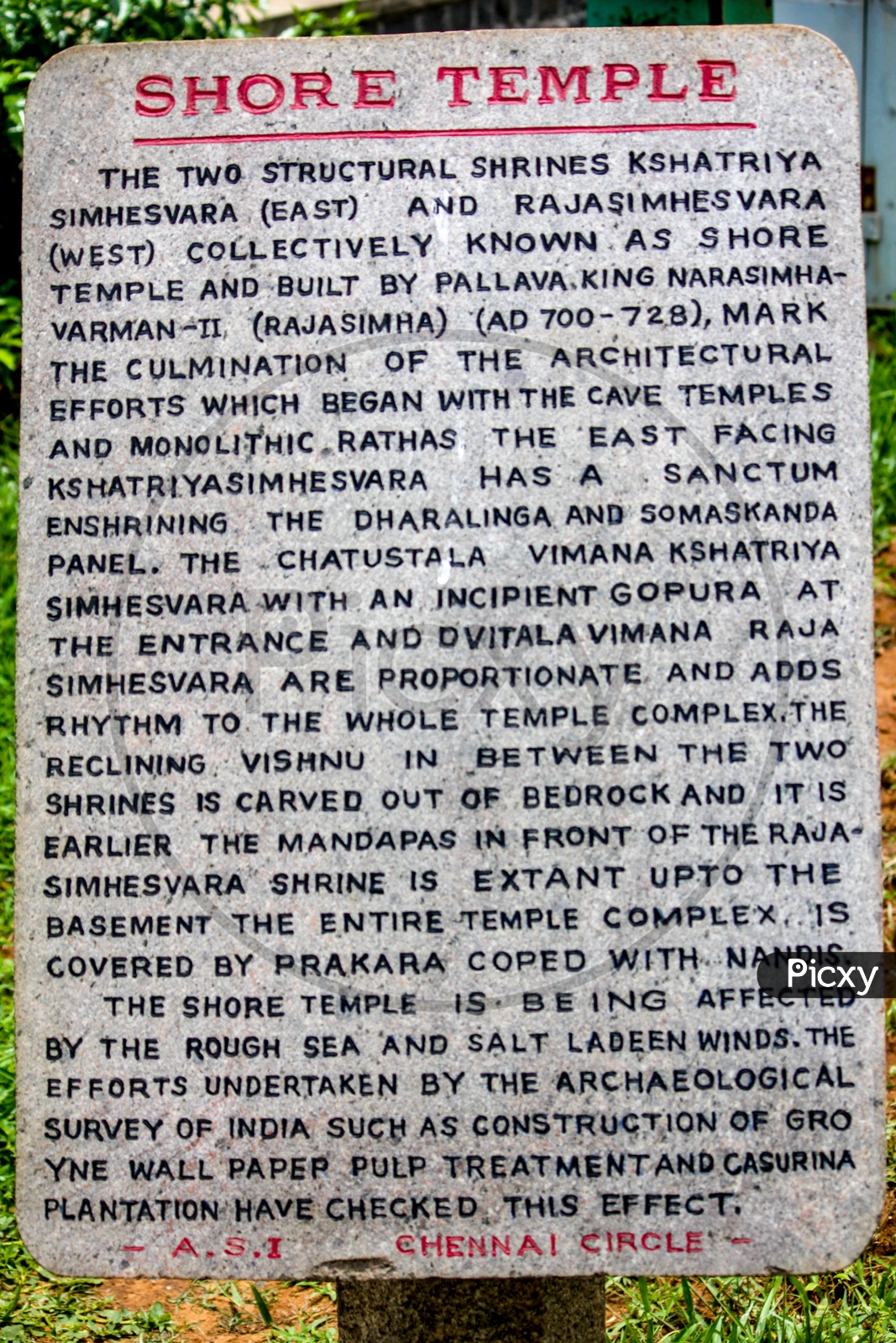 Inscription at the Shore Temple of Mahabalipuram