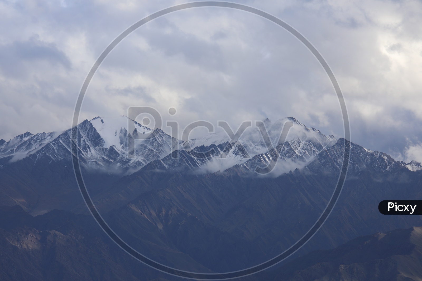 Landscapes of Leh - Mountains/Clouds/Snow