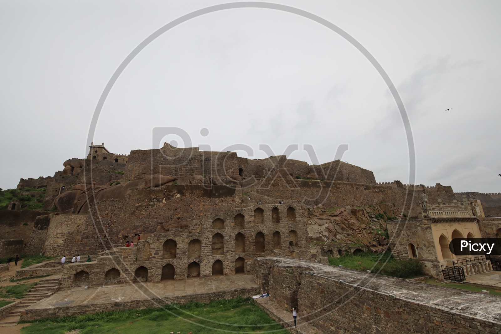 Landscape of  the Iconic Golconda Fort / Historical Architecture of Golconda Fort
