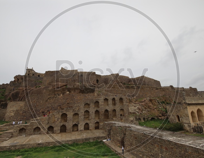 Landscape of  the Iconic Golconda Fort / Historical Architecture of Golconda Fort