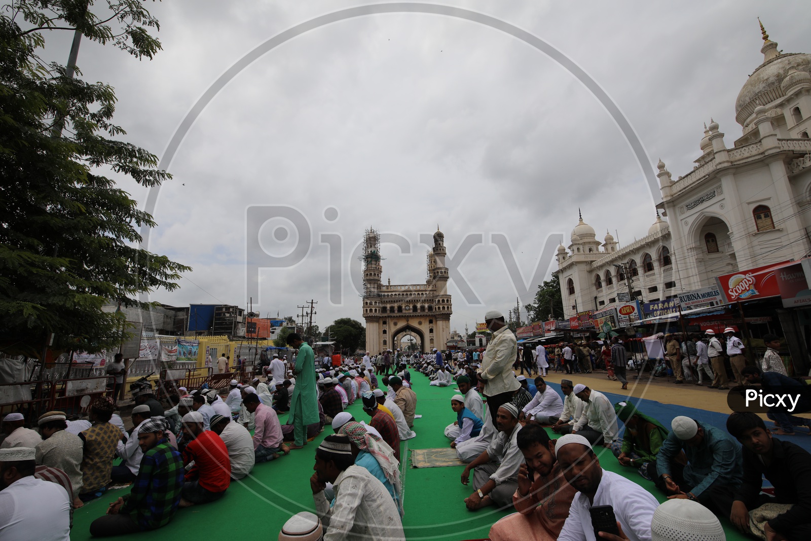 People doing Namaz in Streets of Hyderabad
