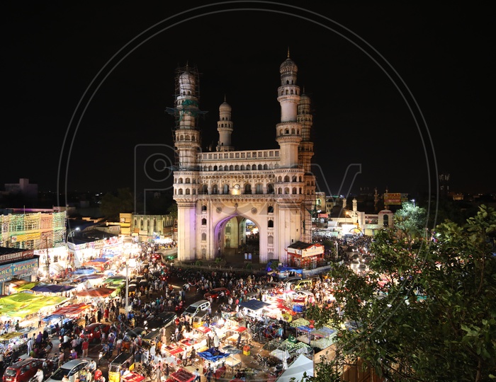 Traffic on the streets near Charminar/Indian Monument