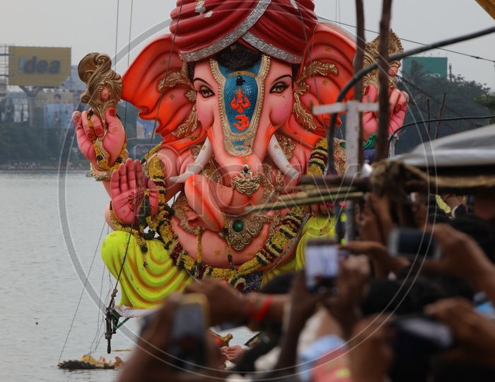 Capturing Ganesh/Vinayaka idol Nimarjanam/Visarjan/Immersion at Tank Bund Hyderabad
