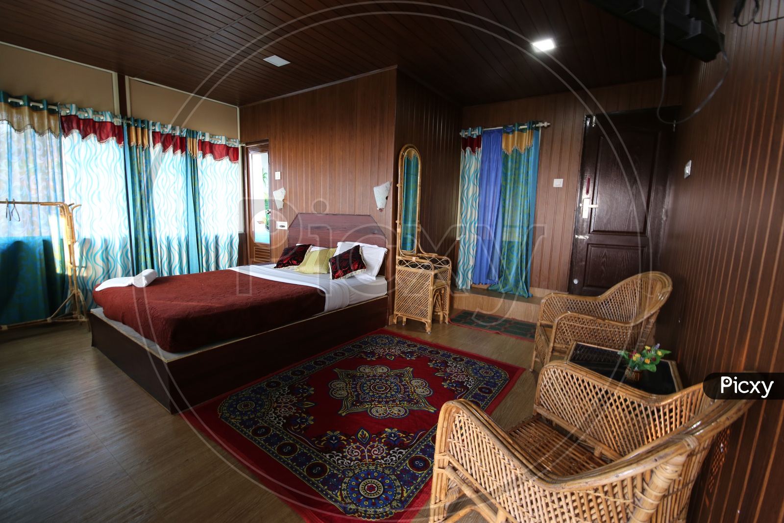 Hotel Rooms in Munnar